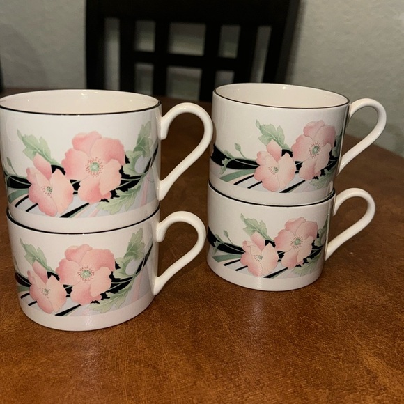 LL27- Vintage Sango Jolie Set of 4 Tea Cups